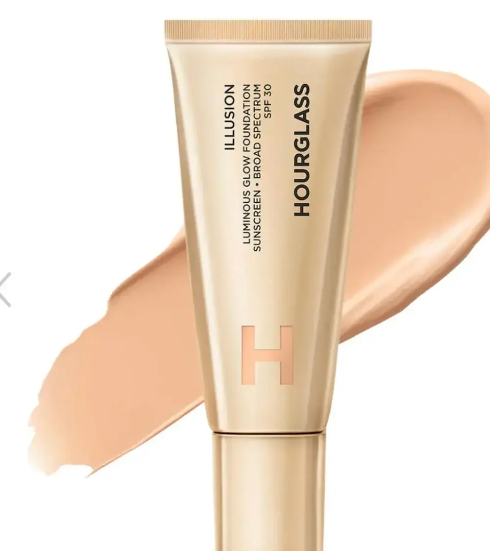 Hourglass Illusion Luminous Glow Foundation SPF 30 | Shade 4